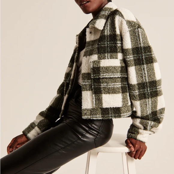 Abercrombie & Fitch Jackets & Blazers - Abercrombie Plaid Cropped Sherpa Shacket